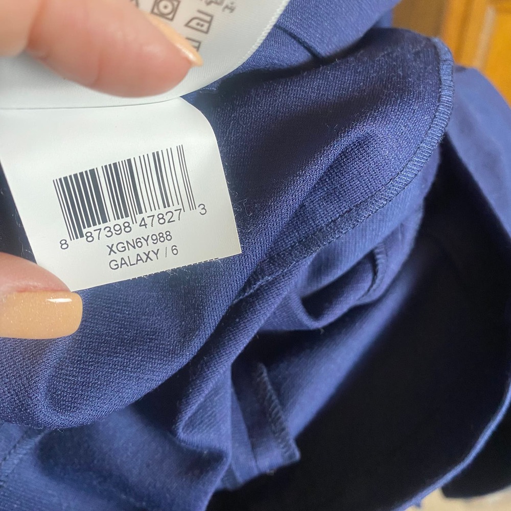BCBGeneration NWT Womens‎ Size 6 Sleeveless Navy Dress - Picture 11 of 12